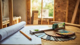 rénovation maison 2026 : budget et coûts au m² détaillés